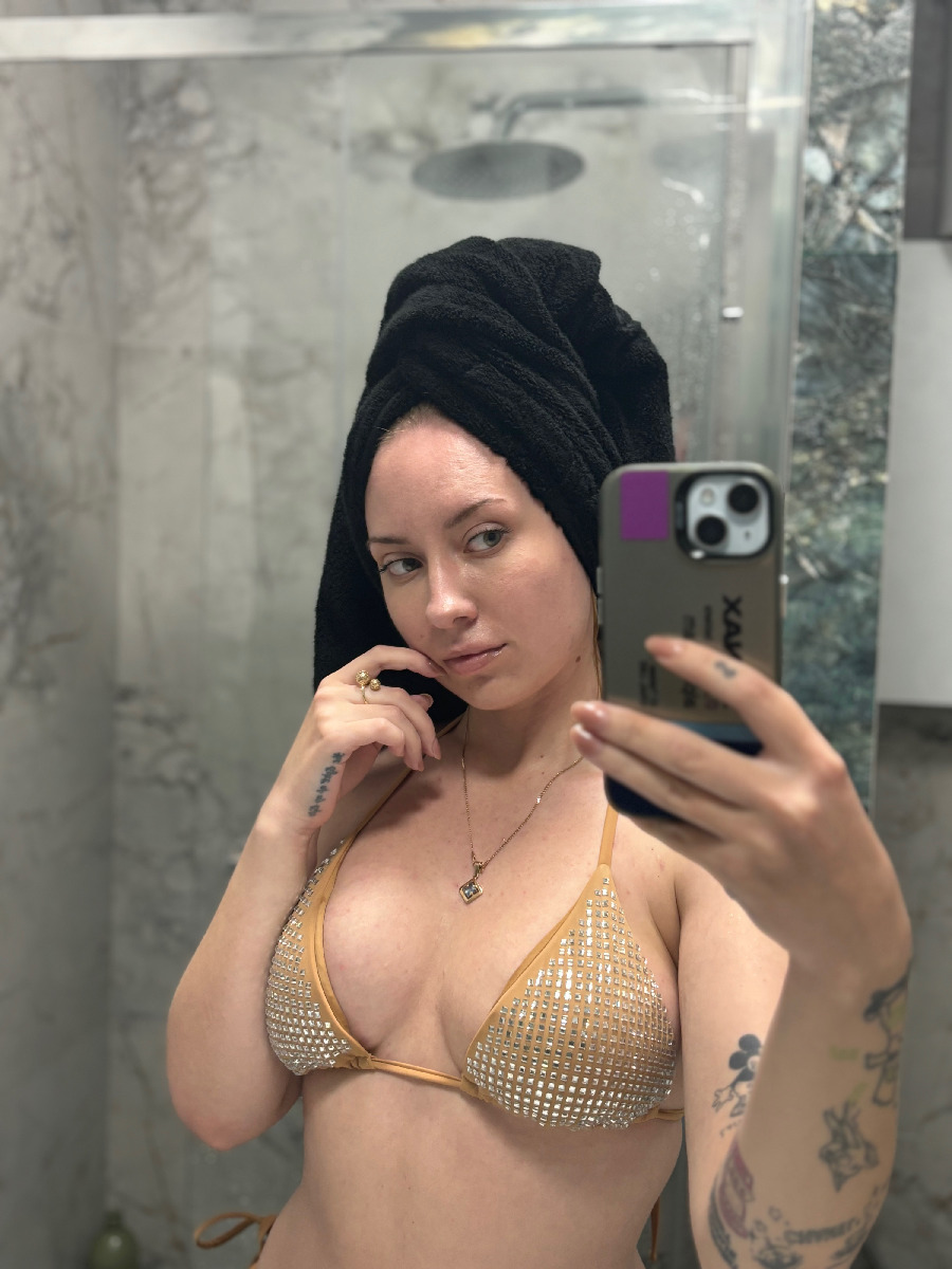 Nude girl KateV in Santiago de los Caballeros